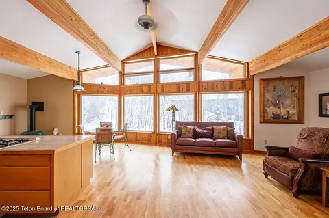 $599,900 | 84 Cottonwood Lane, Star Valley Ranch, WY 83127