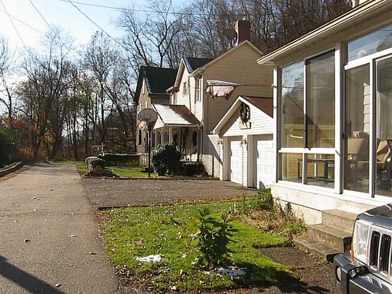 335 Bailies Run Road Creighton, PA 15030 - Photo 6 of 16 Exterior Front.