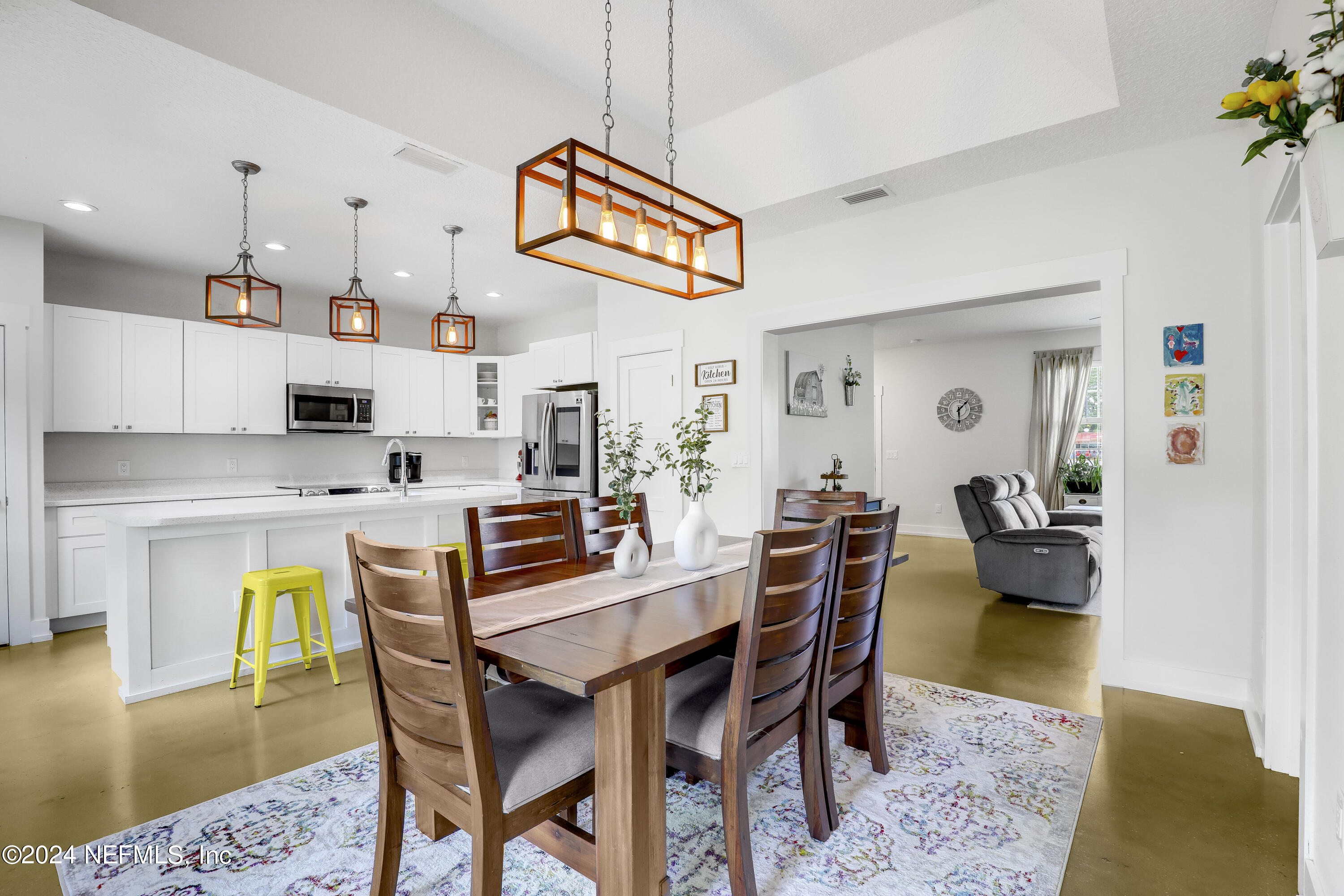 540685 Lem Turner Road Callahan, FL 32011 - Photo 16 of 58 a view of a dining room with furniture