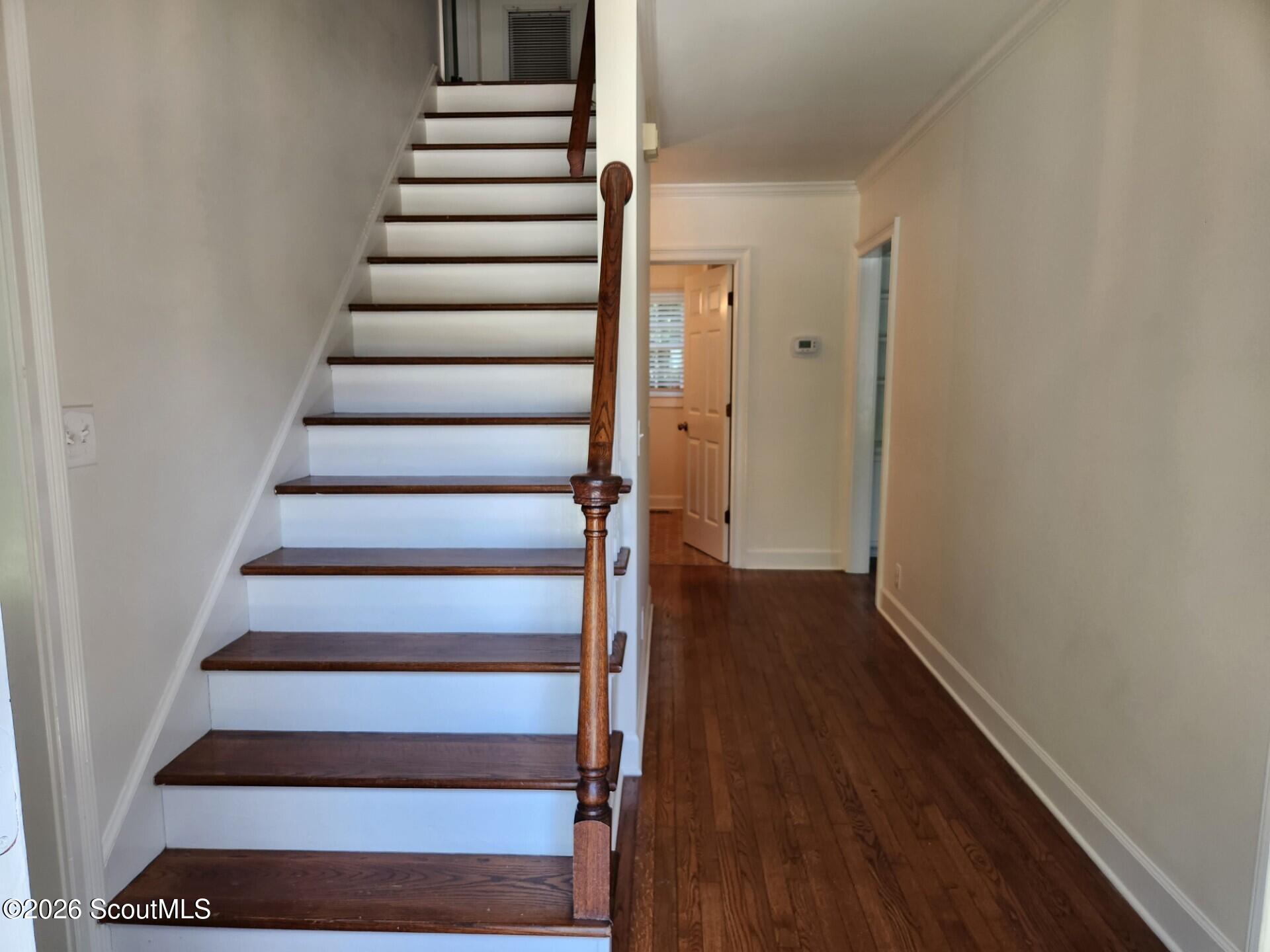 110 Jacobs Road St. Simons Island, GA 31522 - Photo 3 of 27 Foyer