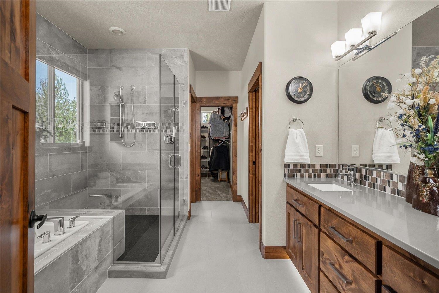 1111 North River Ridge Boulevard Spokane, WA 99224 - Photo 13 of 35