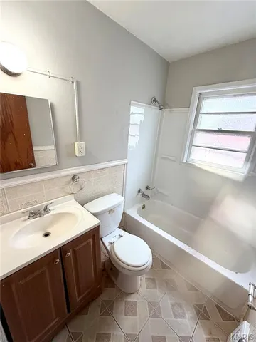 $84,900 | 4415 Stivers Street, Northwoods, MO 63121