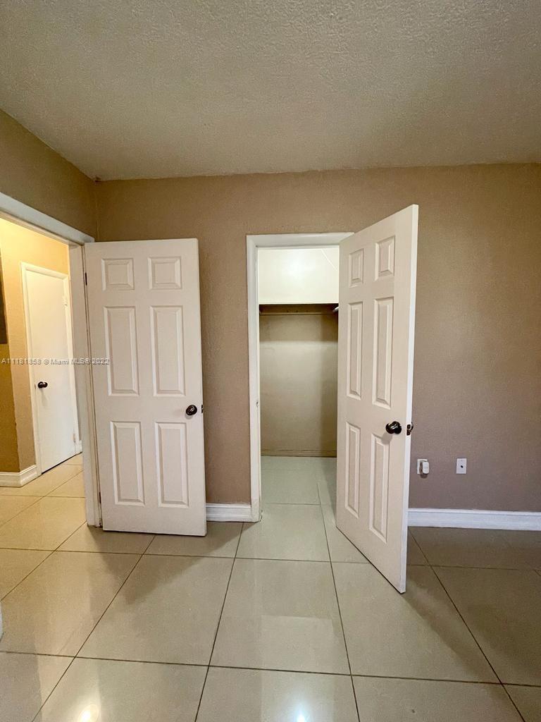 Lake Laurence Estates Hialeah, FL 33012 - Photo 18 of 22