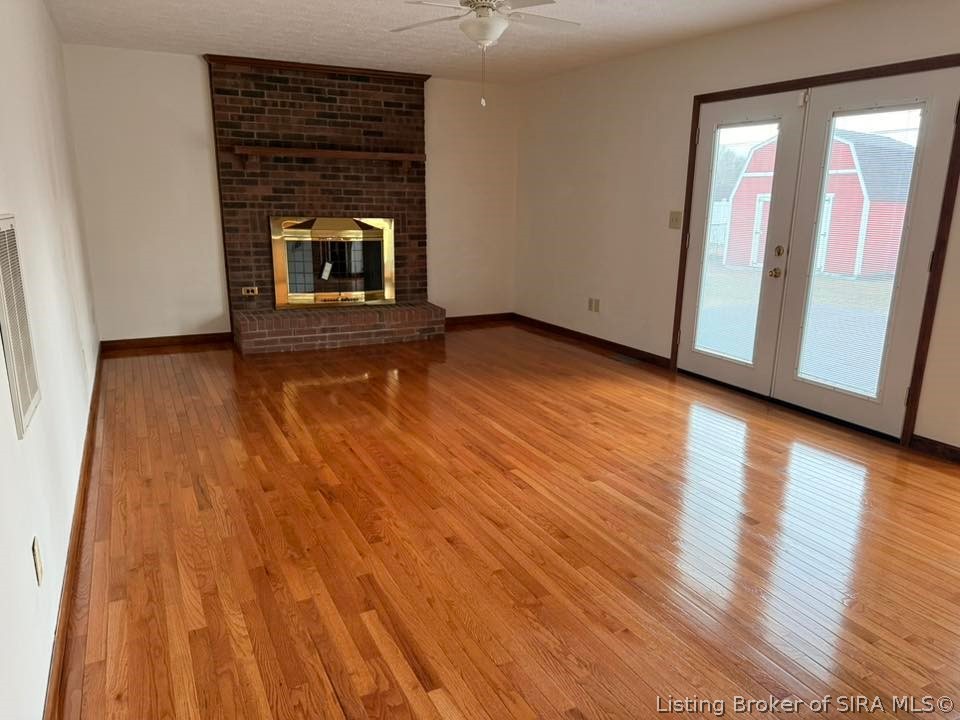 1635 West Monique Drive Scottsburg, IN 47170 - Photo 11 of 35 Family Room