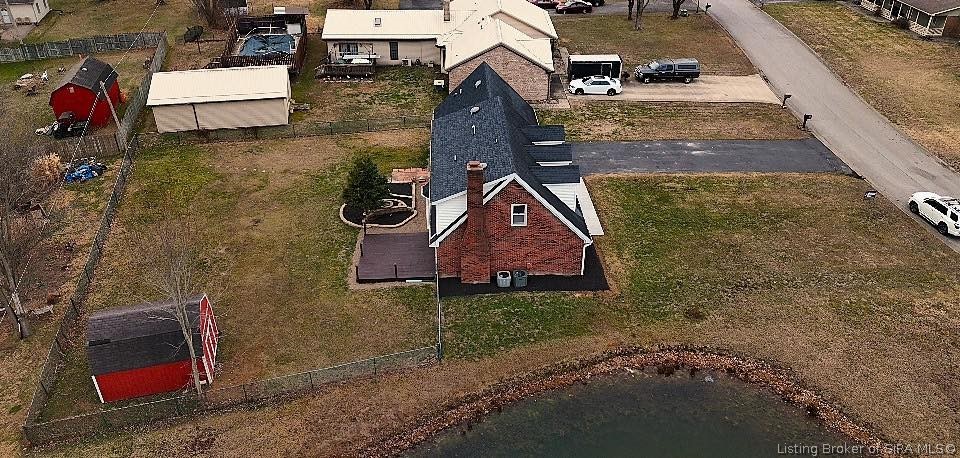 1635 West Monique Drive Scottsburg, IN 47170 - Photo 32 of 35