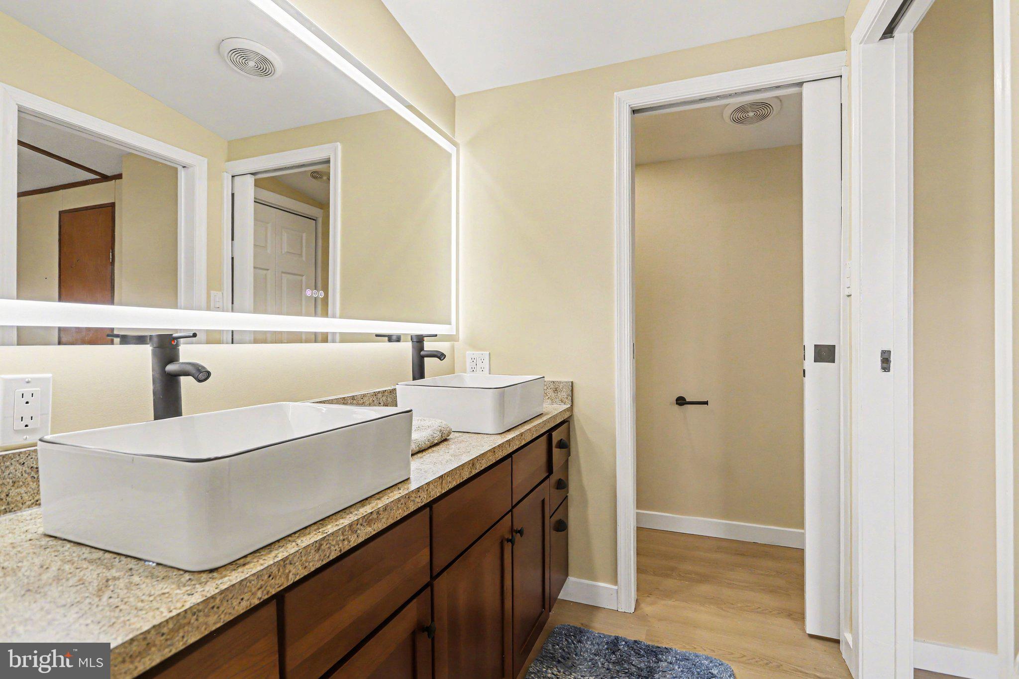 31 Davis Avenue Gettysburg, PA 17325 - Photo 20 of 27 a bathroom with a sink and a mirror