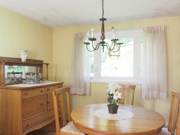 5 Brookdale Road Natick, MA 01760 - Photo 5 of 12 Gallery Image 5