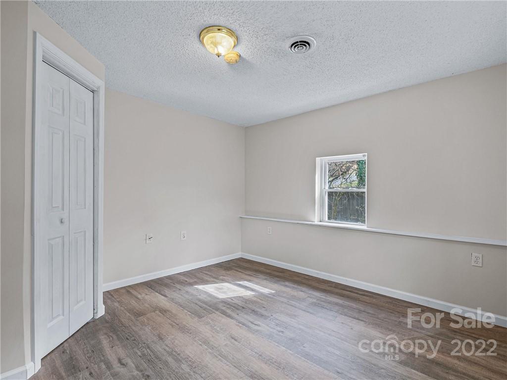 34 Cub Road Asheville, NC 28806 - Photo 19 of 26 Gallery Image 19