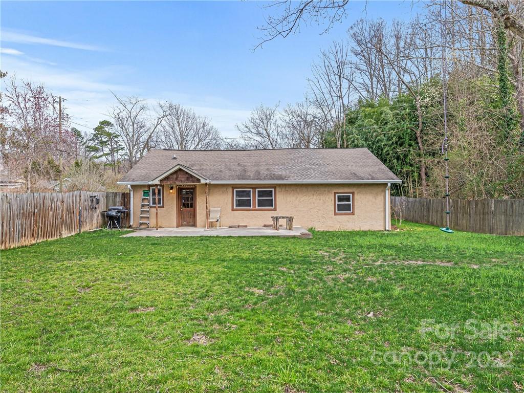 34 Cub Road Asheville, NC 28806 - Photo 2 of 26 Gallery Image 2