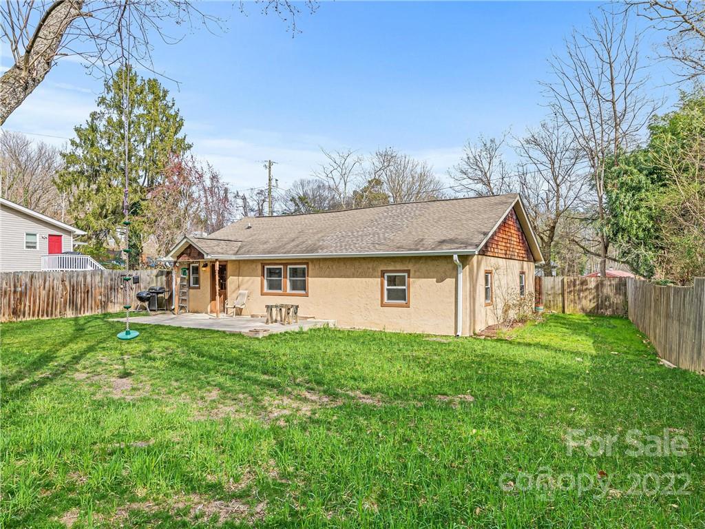 34 Cub Road Asheville, NC 28806 - Photo 3 of 26 Gallery Image 3