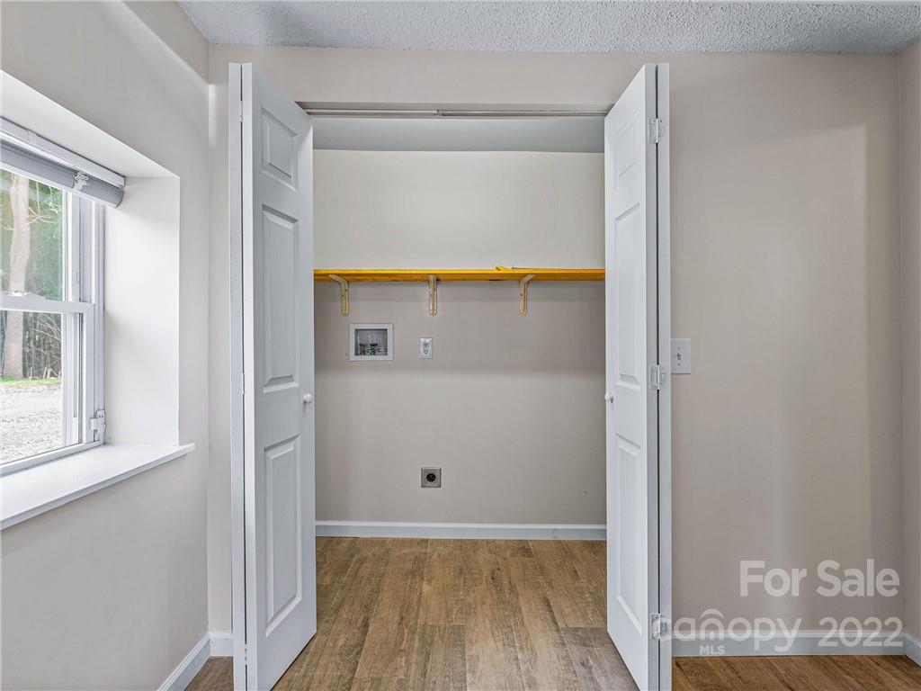 34 Cub Road Asheville, NC 28806 - Photo 5 of 26 Gallery Image 5