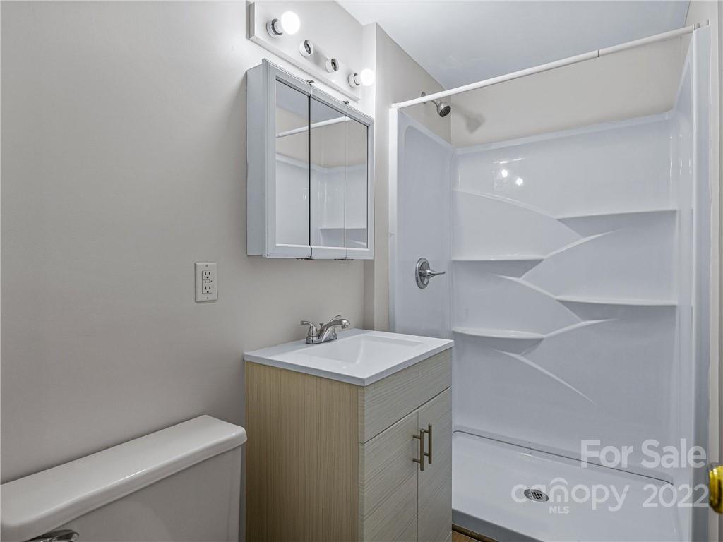 34 Cub Road Asheville, NC 28806 - Photo 7 of 26 Gallery Image 7
