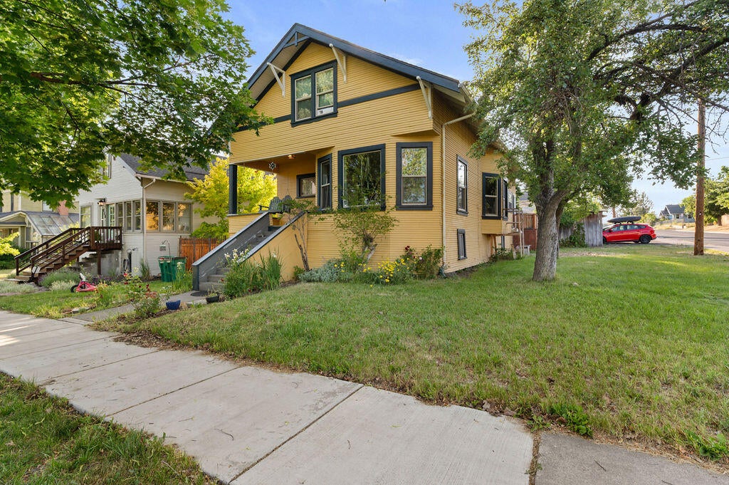 237 Jefferson Street Klamath Falls, OR 97601 - Photo 1 of 29 DSC_1663