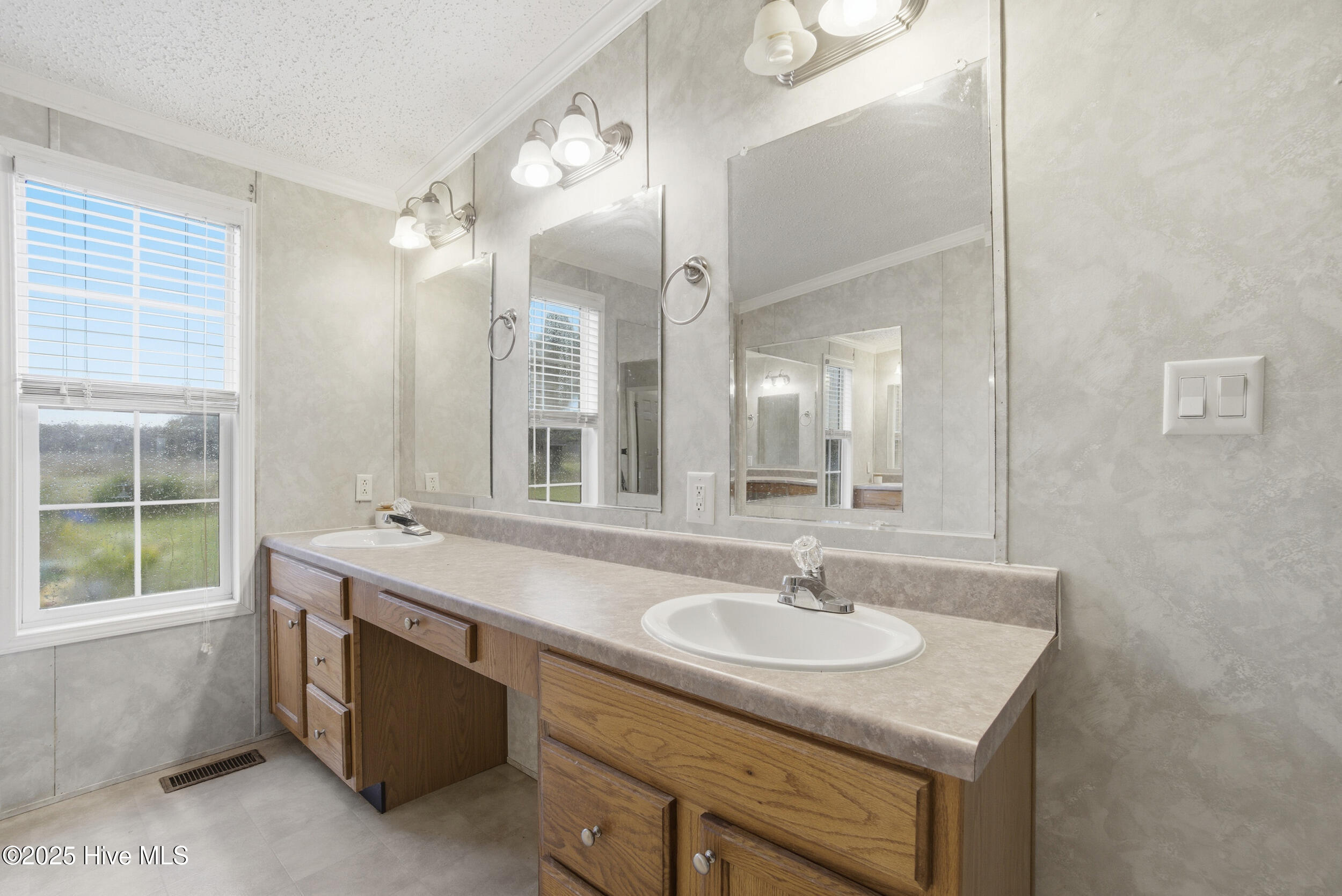 60 Whitehurst Road Gates, NC 27937 - Photo 15 of 20 28_dsc07511