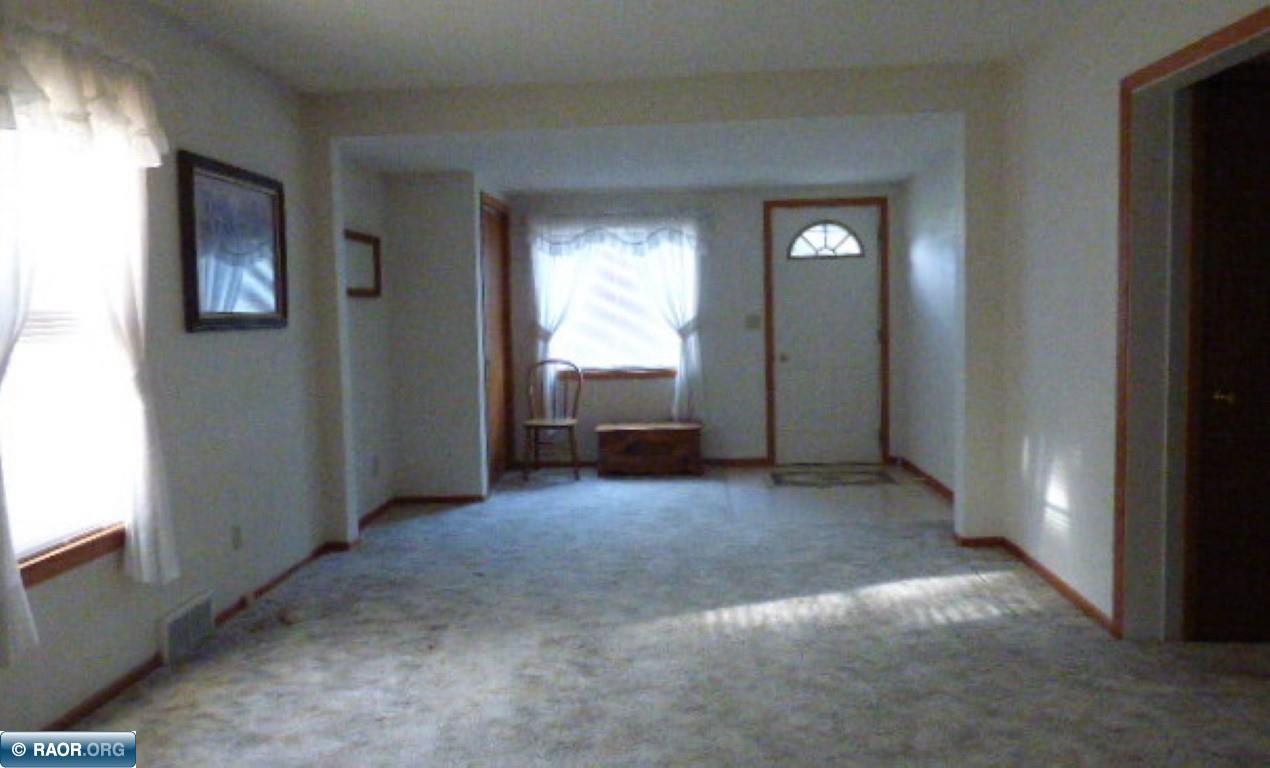 12 3rd Street Southwest Chisholm, MN 55719 - Photo 15 of 21