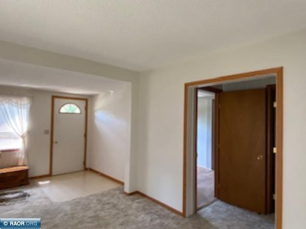 12 3rd Street Southwest Chisholm, MN 55719 - Photo 5 of 21