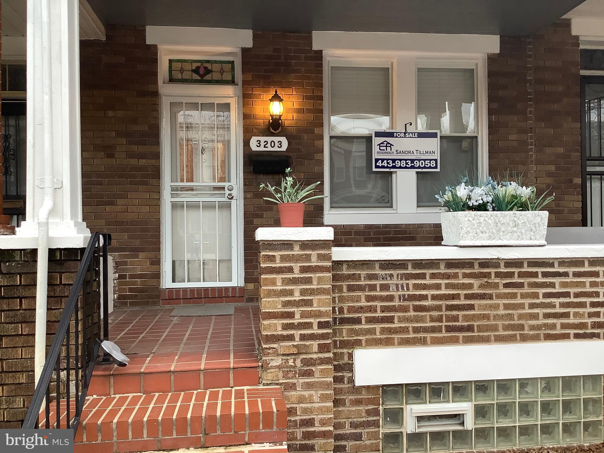 3203 Kenyon Avenue Baltimore, MD 21213 - Photo 1 of 14