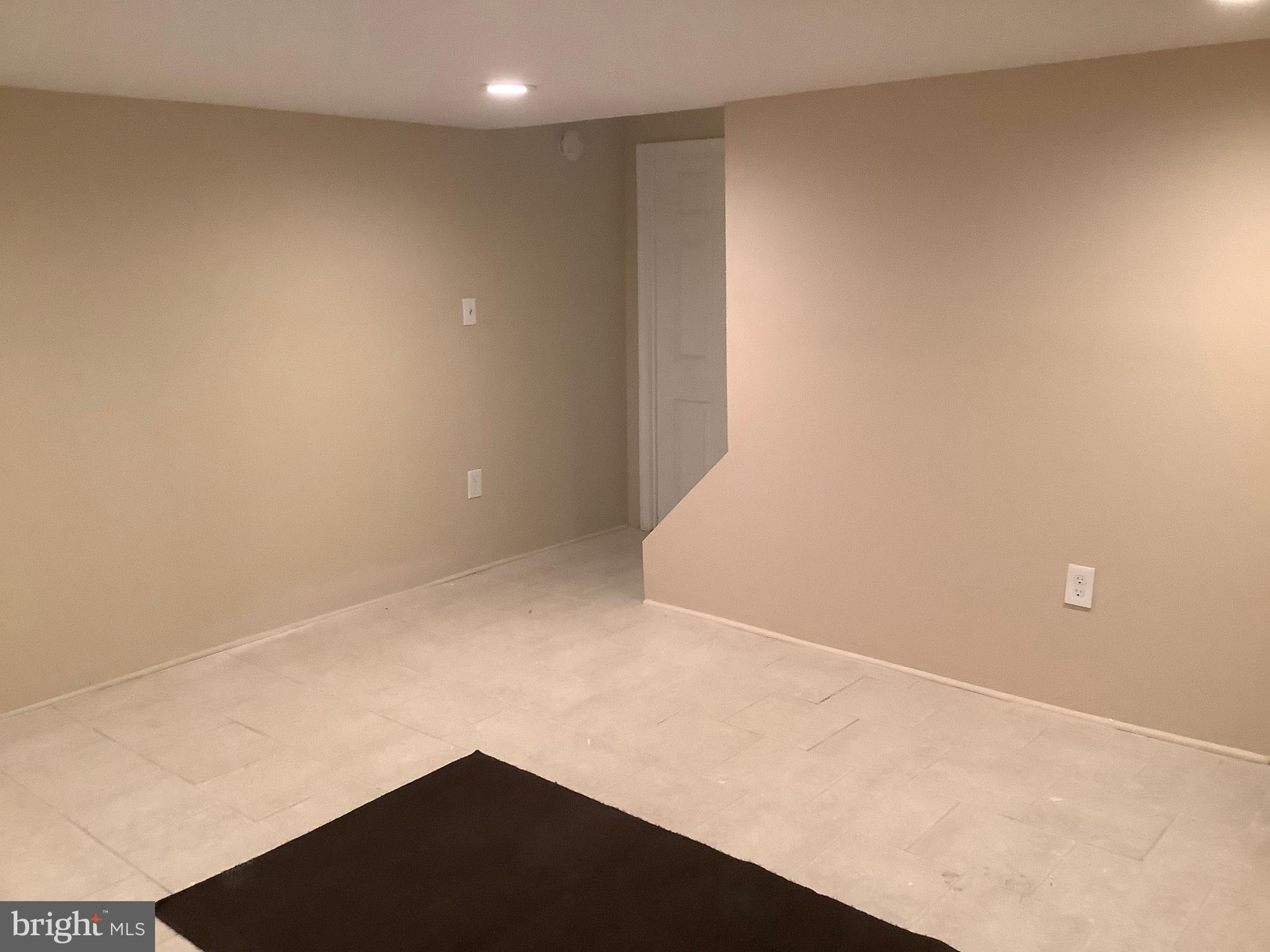 3203 Kenyon Avenue Baltimore, MD 21213 - Photo 12 of 14