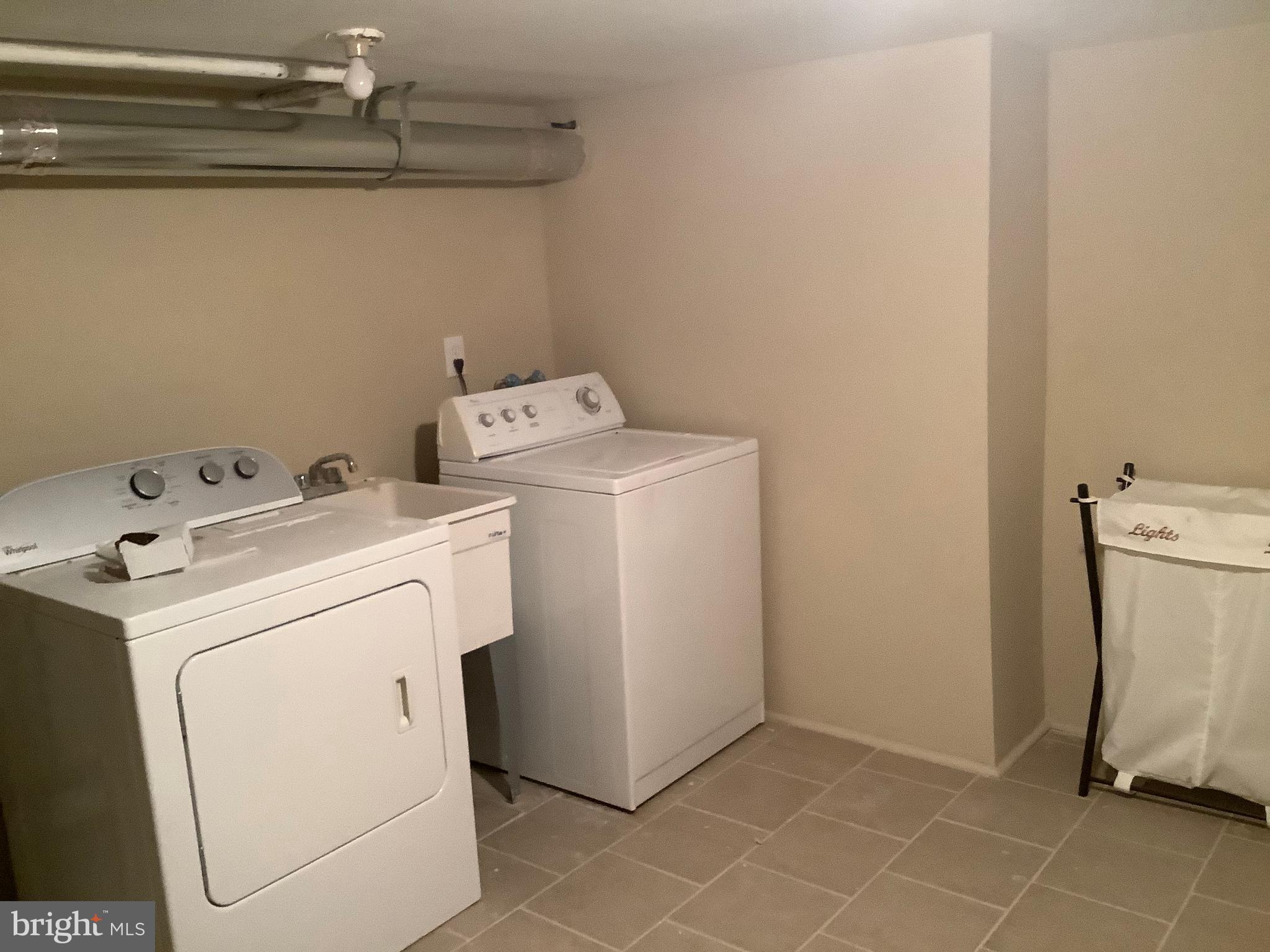 3203 Kenyon Avenue Baltimore, MD 21213 - Photo 13 of 14