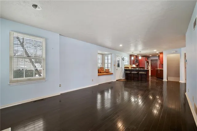 $329,000 | 1543 Merion Lane, Oakmont, PA 15139