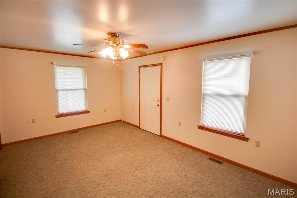 31822 Irish Lane Brighton, IL 62012 - Photo 28 of 60