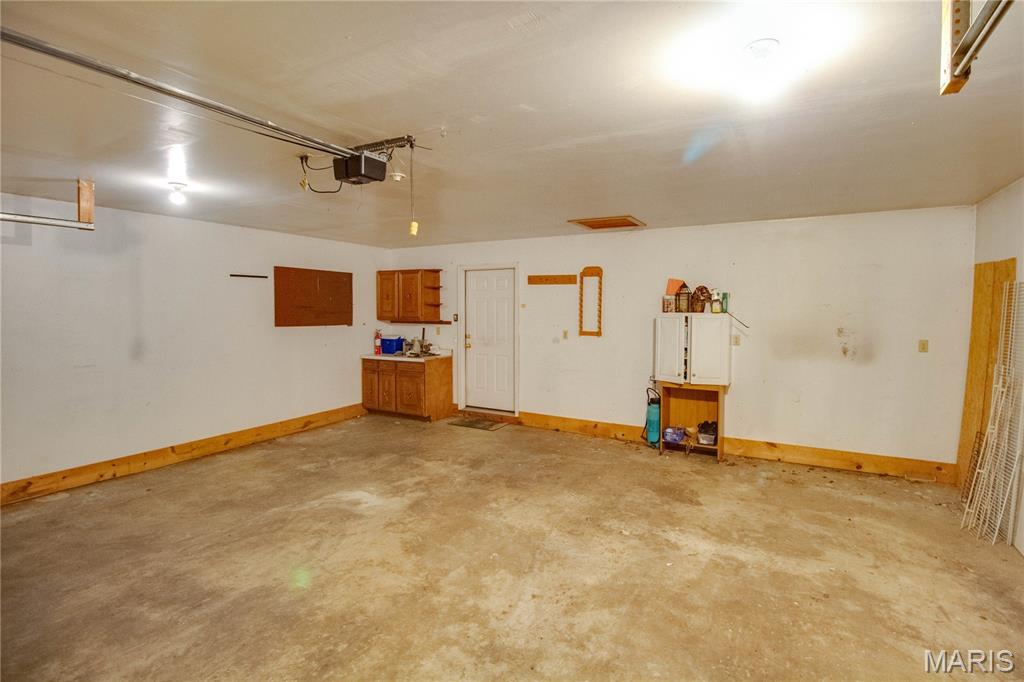 31822 Irish Lane Brighton, IL 62012 - Photo 48 of 60