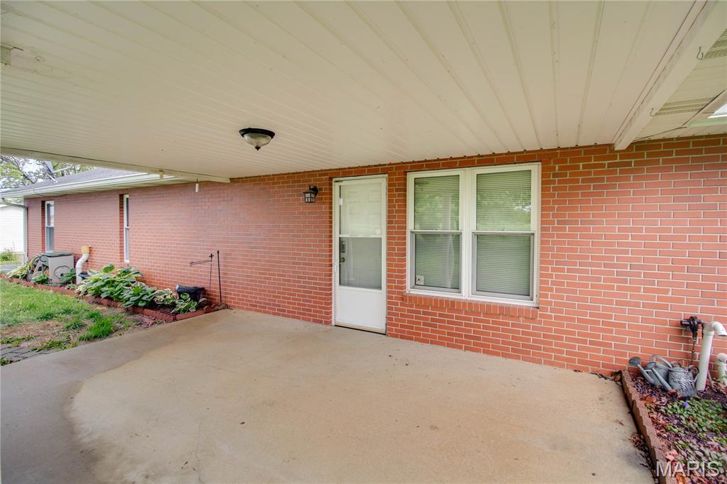 31822 Irish Lane Brighton, IL 62012 - Photo 54 of 60