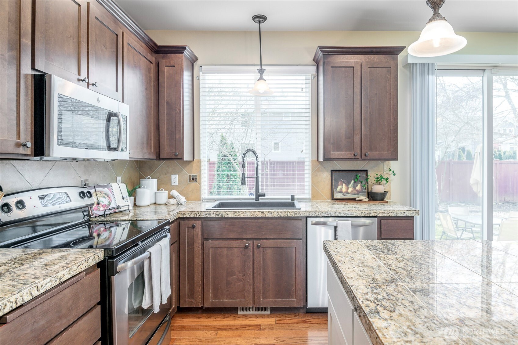 4303 Rigi Street Southeast Lacey, WA 98503 - Photo 15 of 38