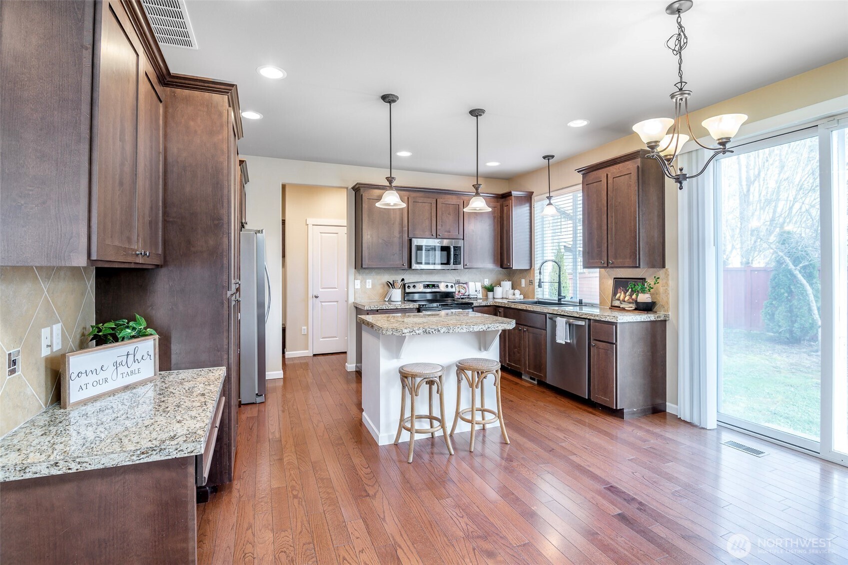 4303 Rigi Street Southeast Lacey, WA 98503 - Photo 9 of 38