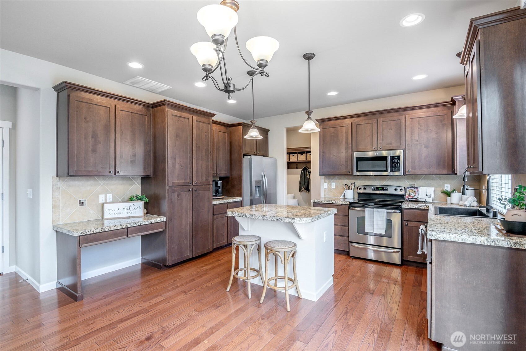 4303 Rigi Street Southeast Lacey, WA 98503 - Photo 10 of 38