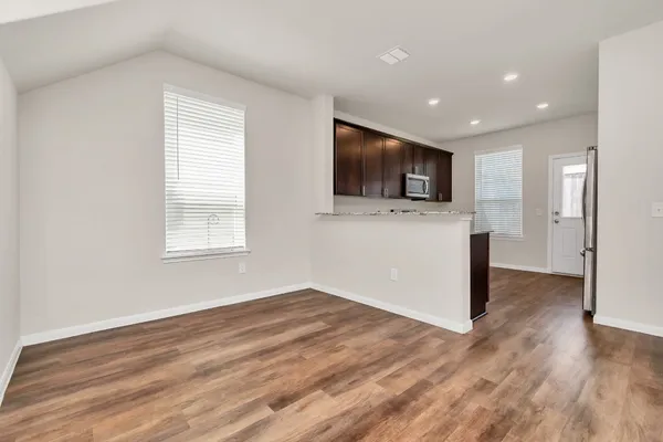 $2,250 | 11634 Braemar Village Drive, Tomball, TX 77375