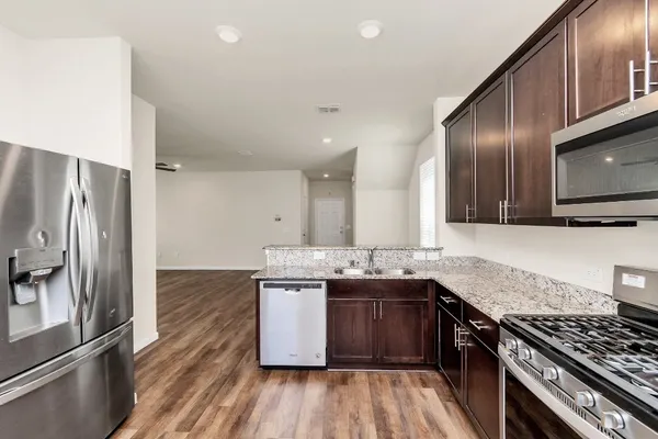 $2,250 | 11634 Braemar Village Drive, Tomball, TX 77375