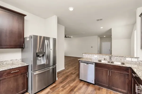 $2,250 | 11634 Braemar Village Drive, Tomball, TX 77375