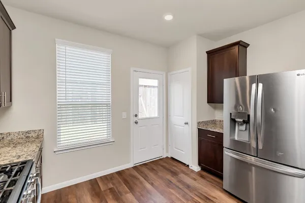 $2,250 | 11634 Braemar Village Drive, Tomball, TX 77375