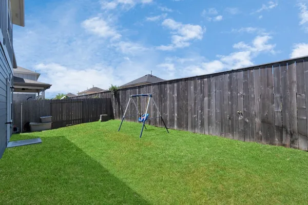 $2,250 | 11634 Braemar Village Drive, Tomball, TX 77375