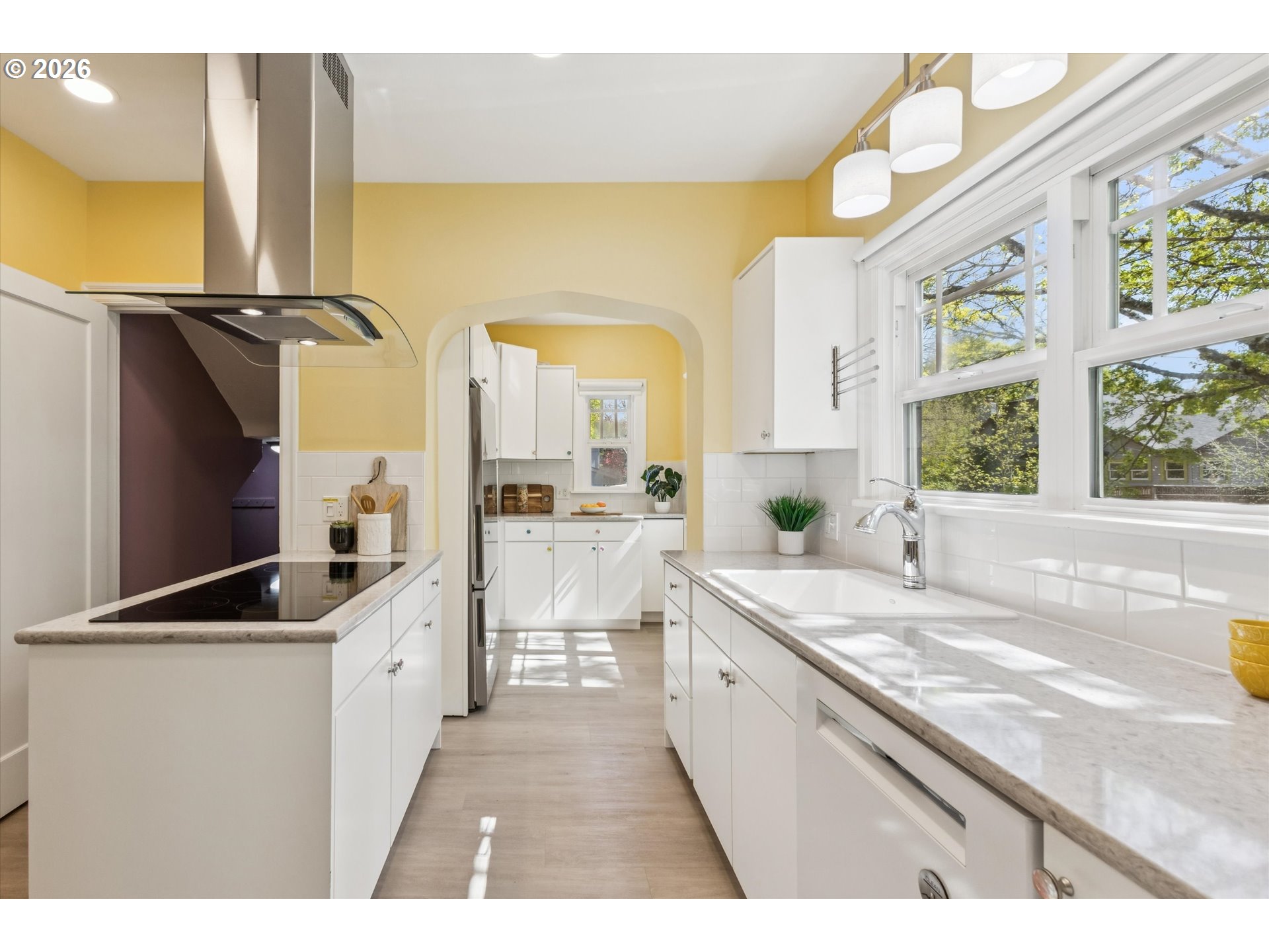 3302 Northeast 14th Avenue Portland, OR 97212 - Photo 13 of 41 Kitchen