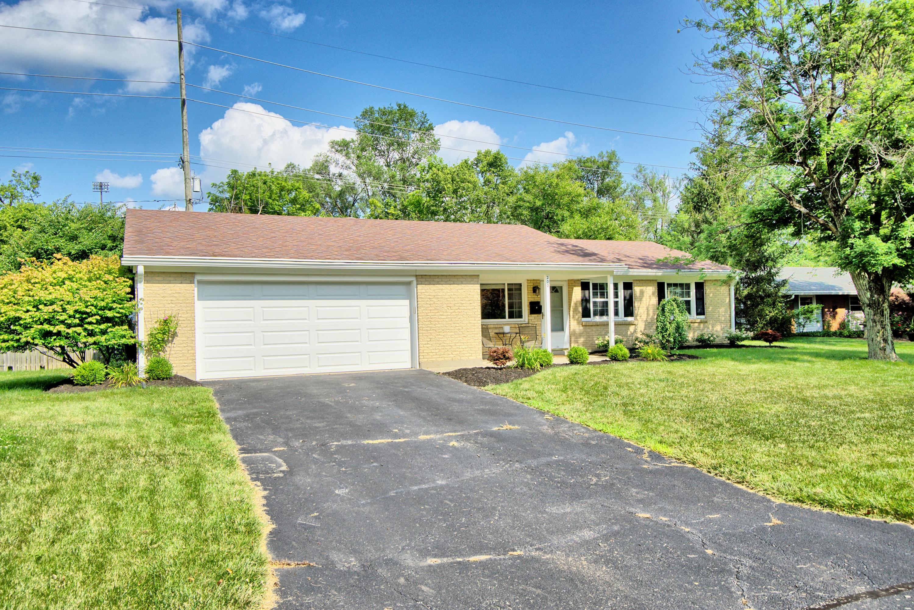 200 East Bethel Road Fairborn, OH 45324 - Photo 5 of 46