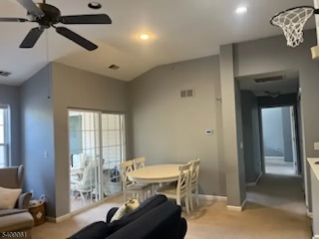 $2,100 | 668 Honeybrook Circle, Stewartsville, NJ 08886