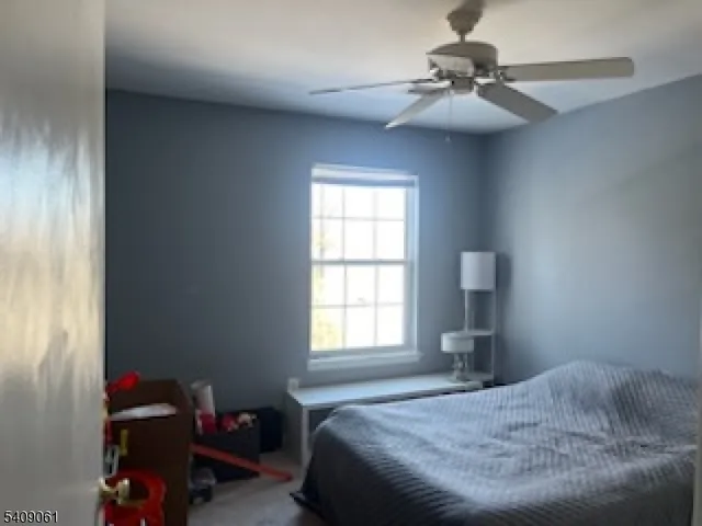 $2,100 | 668 Honeybrook Circle, Stewartsville, NJ 08886