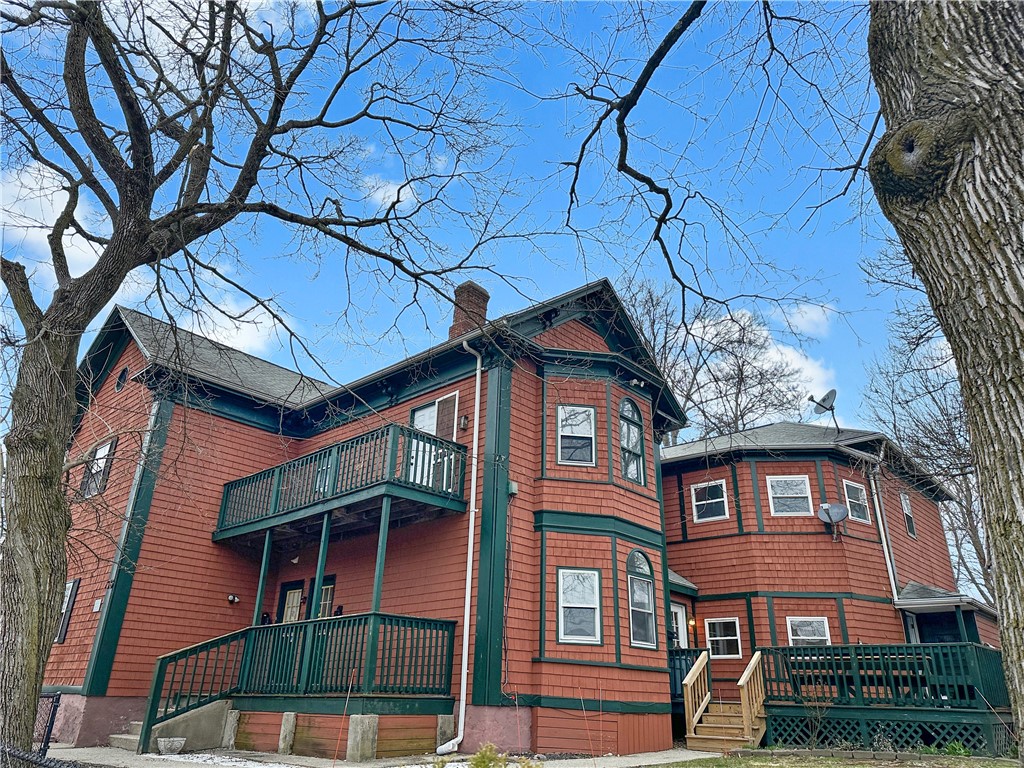 76 Hamlet Avenue Woonsocket, RI 02895 - Photo 1 of 36 Gallery Image 1