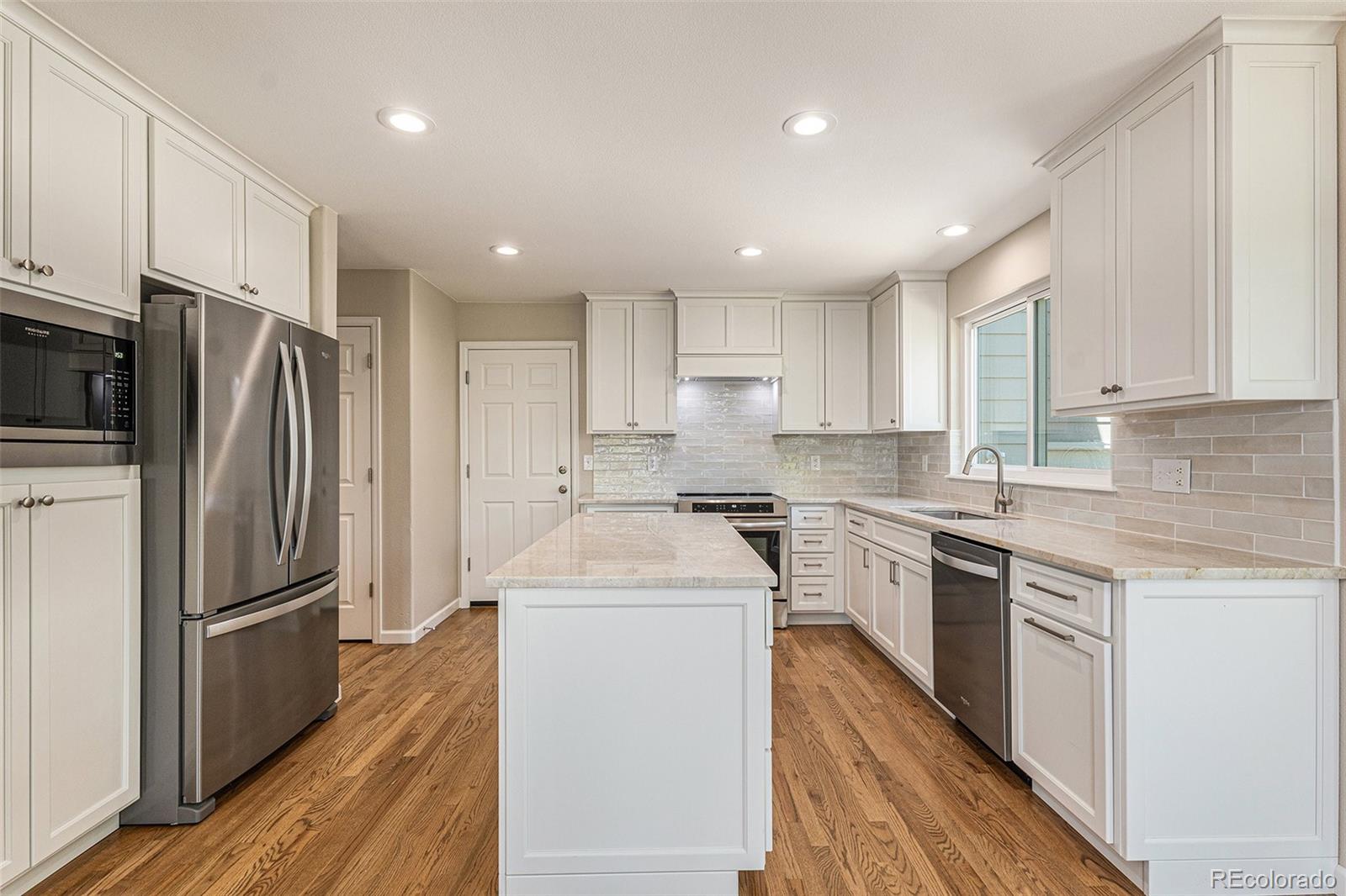 6542 Millstone Place Highlands Ranch, CO 80130 - Photo 12 of 48 Gallery Image 12