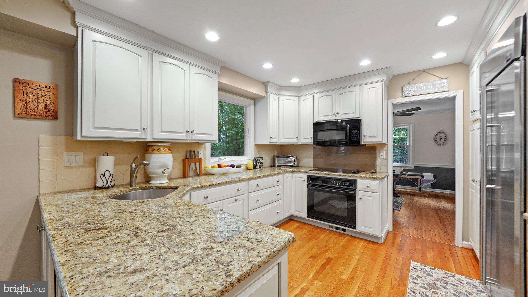 2 James Thomas Road Malvern, PA 19355 - Photo 15 of 40 Updated kitchen with Granite Countertops