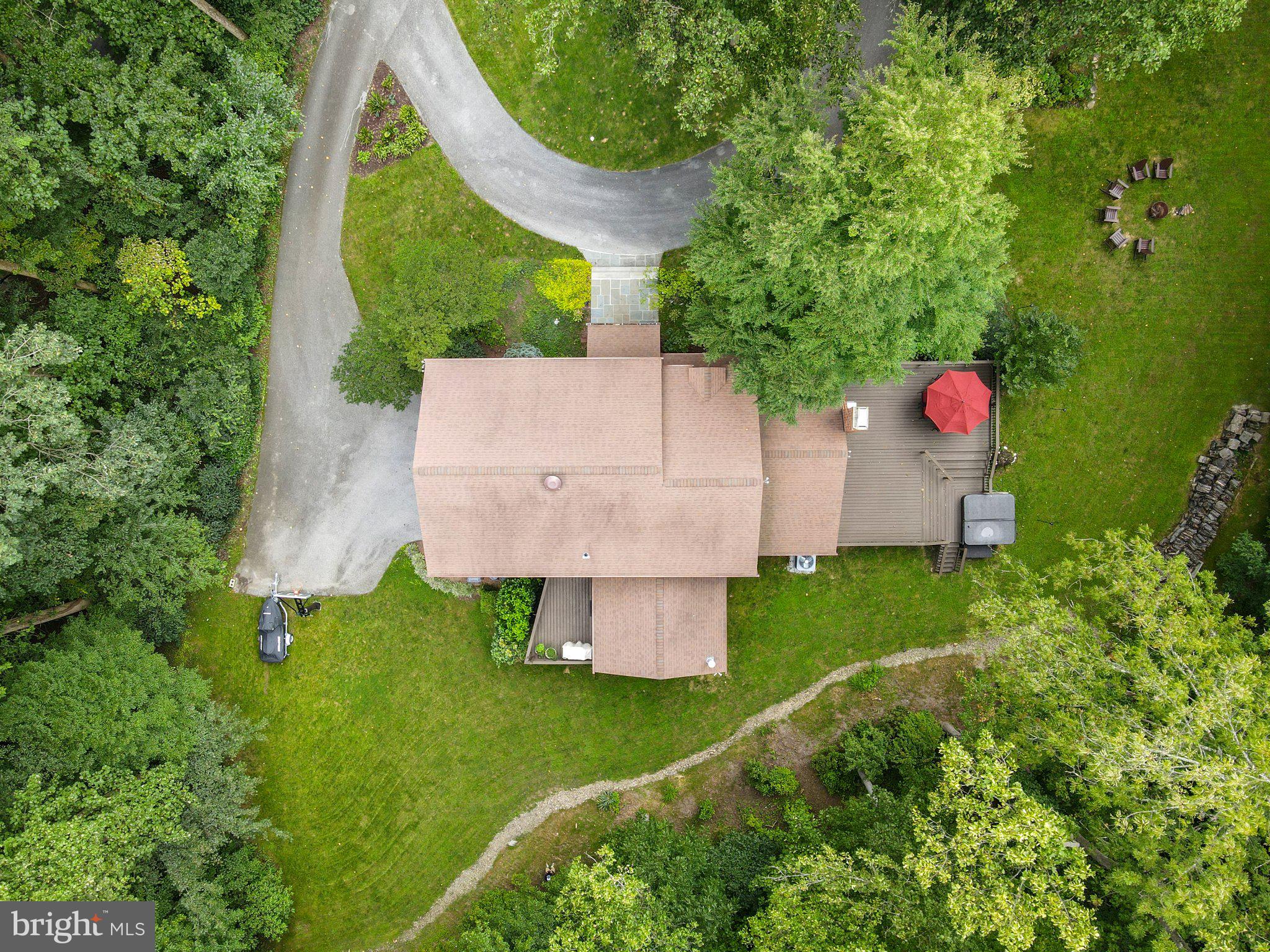 Driveway to garage plus circle drive in front