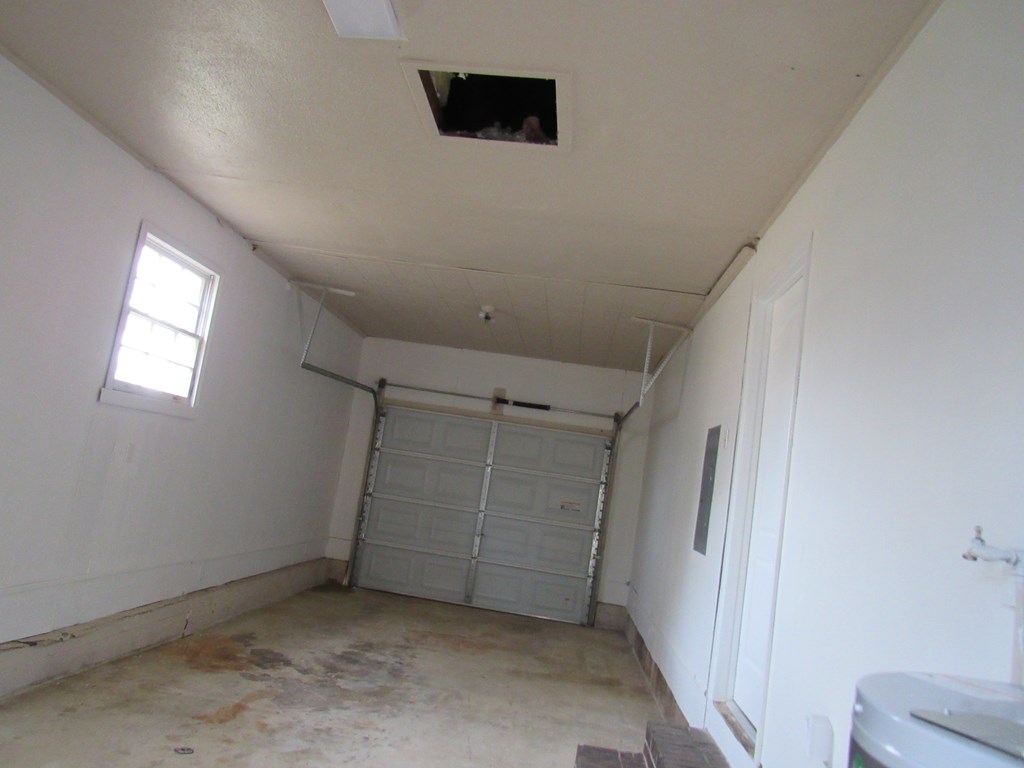 902 Deborah Street Dothan, AL 36301 - Photo 2 of 9