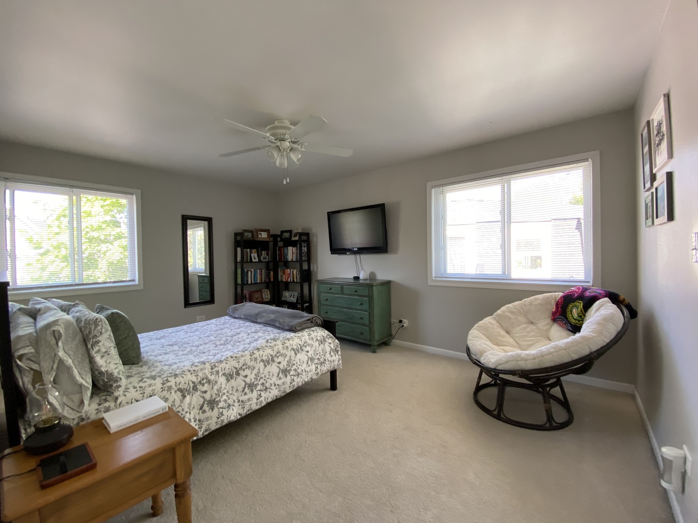 2077 North Ginger Creek Circle, Unit 17D Palatine, IL 60074 - Photo 7 of 18