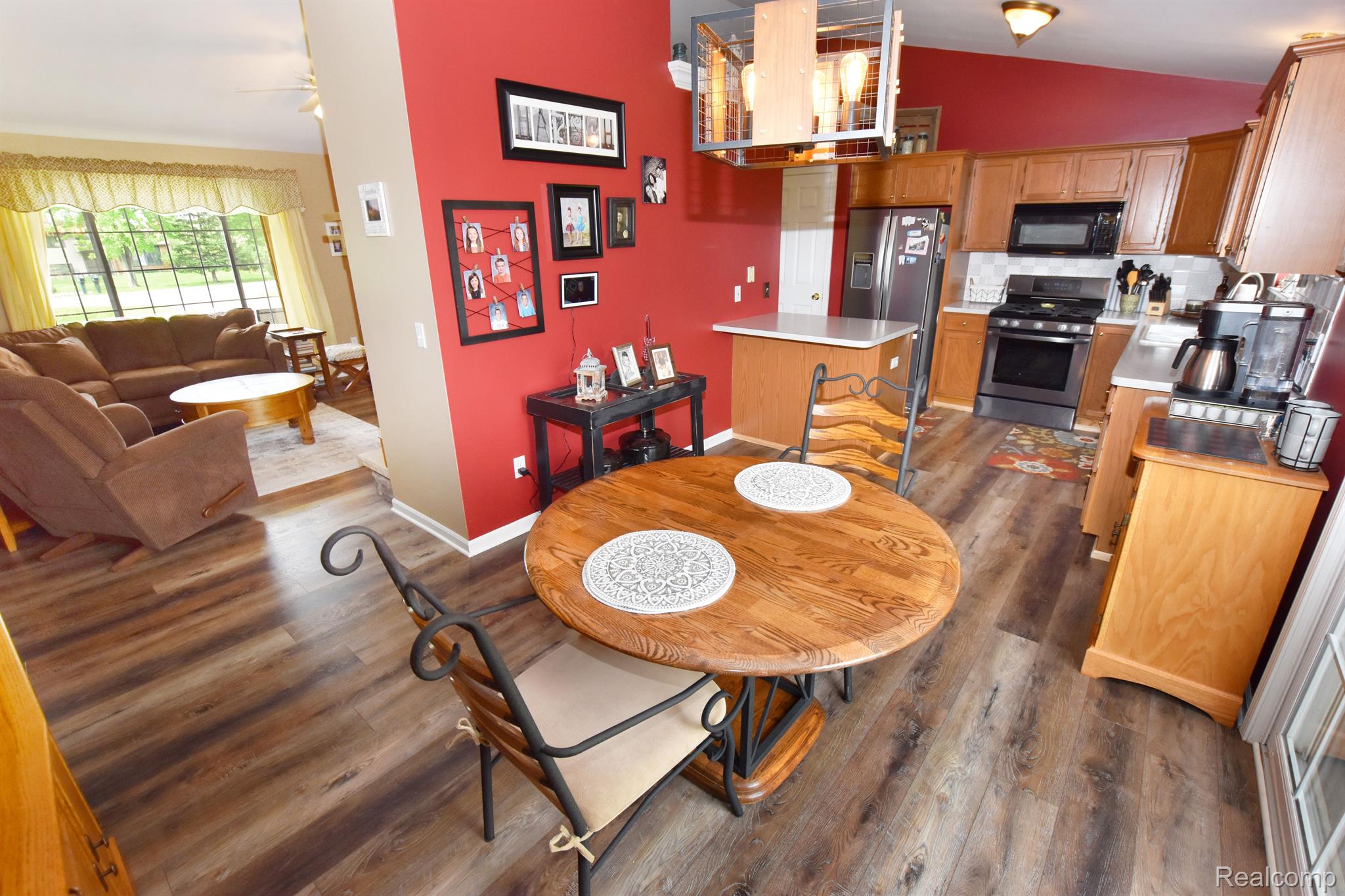 7481 Reid Road Swartz Creek, MI 48473 - Photo 7 of 19 Gallery Image 7