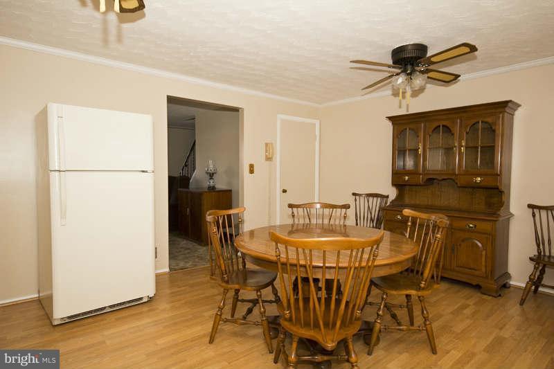7843 Kavanagh Road Baltimore, MD 21222 - Photo 8 of 21 Kitchen