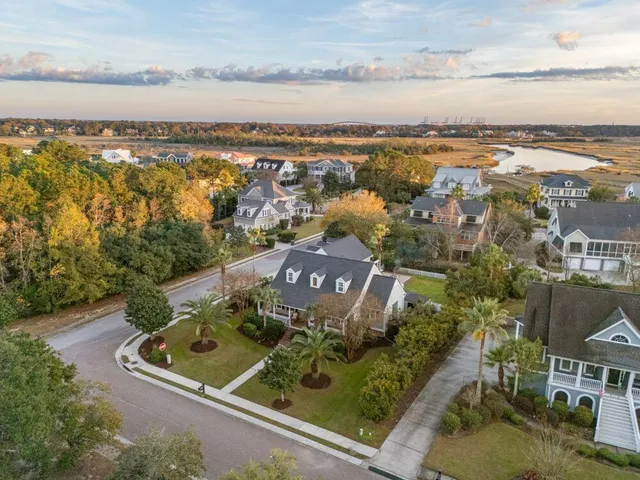 $1,357,900 | 1121 Beresford Run, Charleston, SC 29492