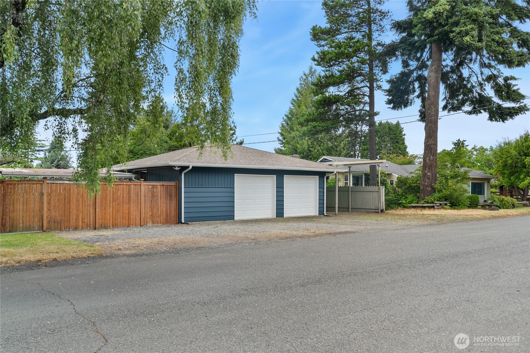 11254 Southeast 182nd Street Renton, WA 98055 - Photo 6 of 38 Gallery Image 6