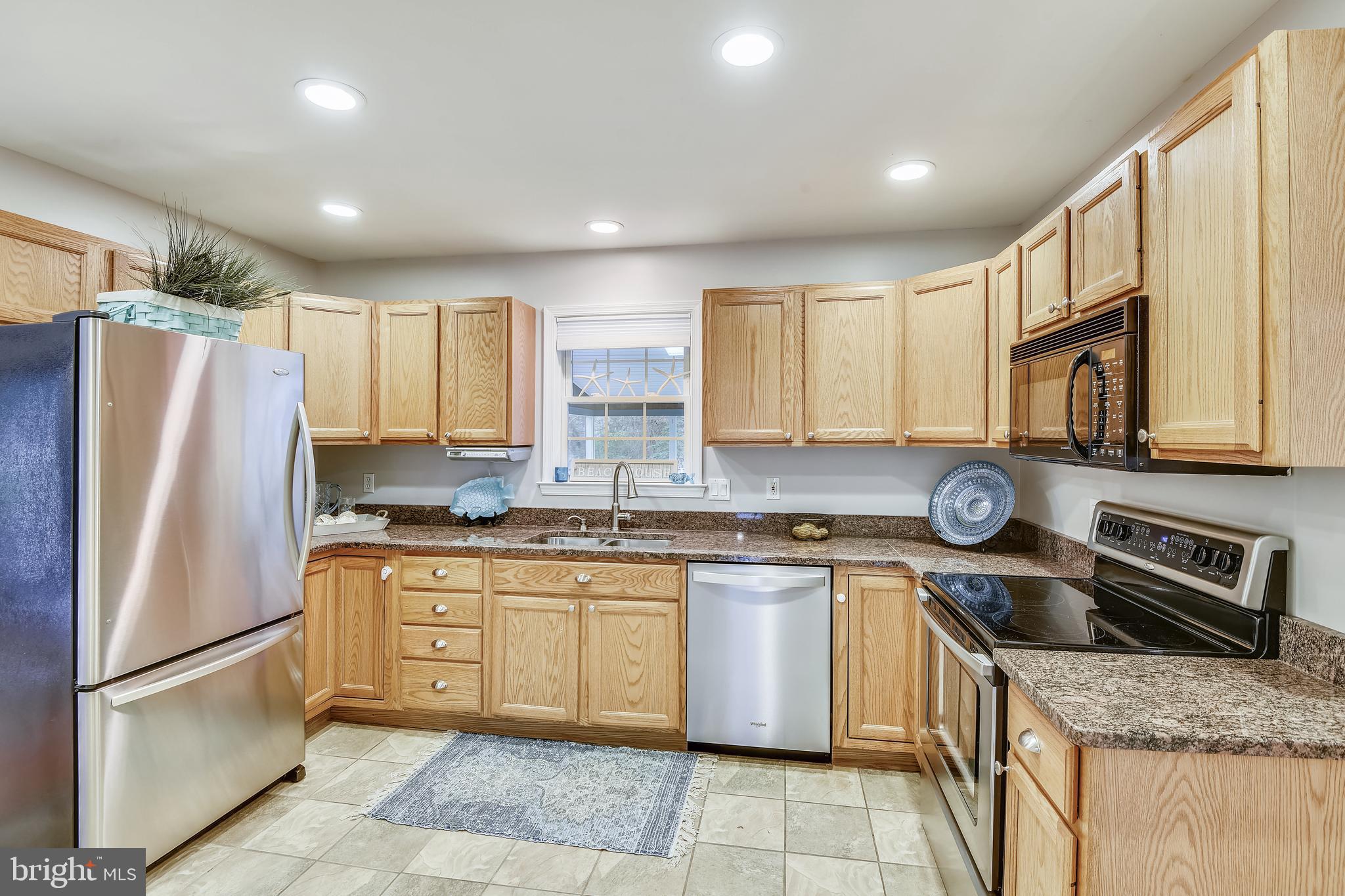 4154 Carrs Ridge Road Edgewater, MD 21037 - Photo 4 of 60 Gallery Image 4